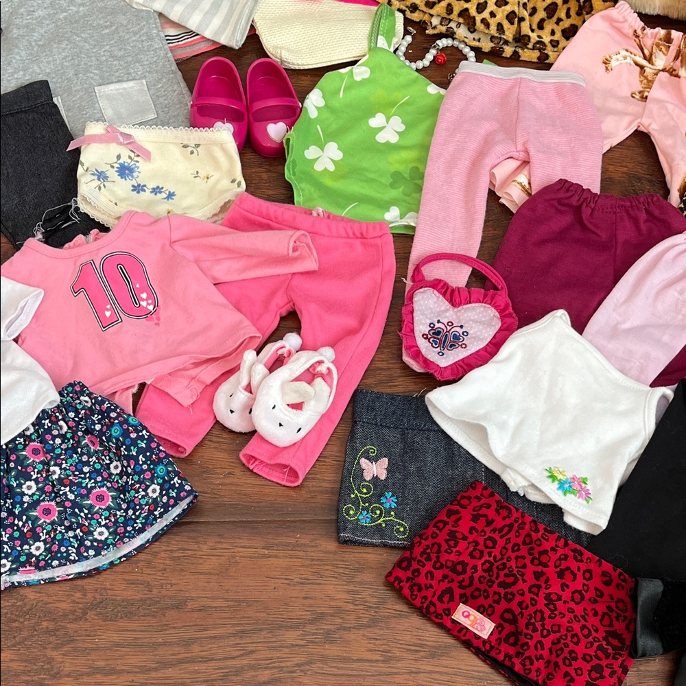 Our Generation Equestrian Doll with Fashion Accessories Set Bundle - Picture 10 of 11